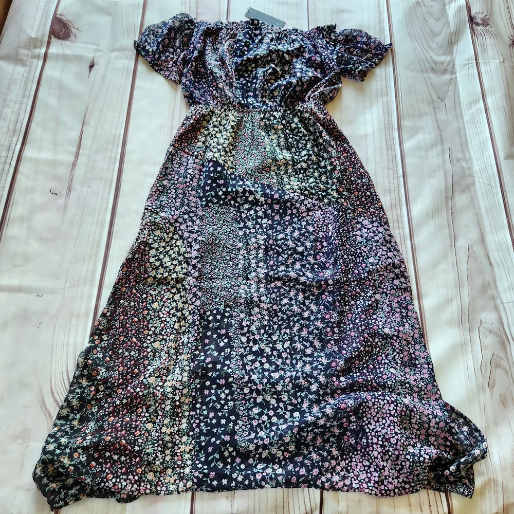 NWT Lulus "Neva Navy Blue Floral Print Off-the-Shoulder Maxi Dress" Size Small - Picture 5 of 10